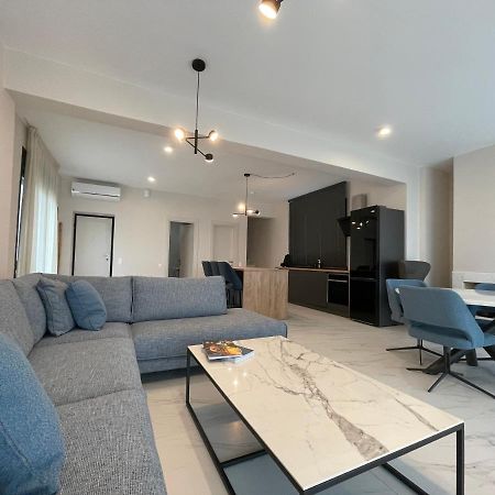 Villa Oleandra By The Sea Πολύχρονο Εξωτερικό φωτογραφία